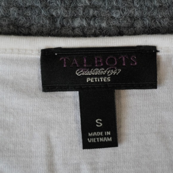 Talbots Petites Women's Top Small Floral Embellished Long Sleeve - Picture 3 of 7